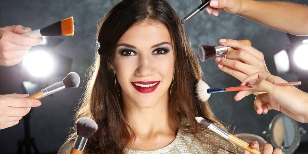 Se geheimen van langdurige make-up: ontdek de beste tips en onmisbare producten om je look de hele dag fris te houden