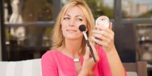 Natuurlijke make-up tips voor een dagelijkse frisse en stralende uitstraling